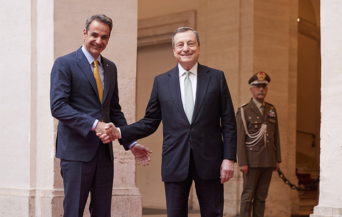 Si è concluso l’incontro tra Kyriakos Mitsotakis e Mario Draghi – News.gr